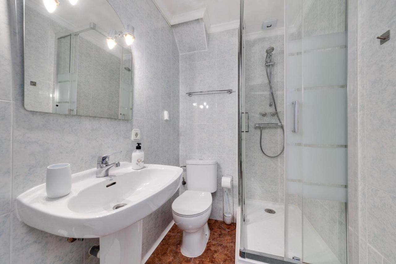 אליקאנטה Comfortable Apartment With Wi-Fi מראה חיצוני תמונה